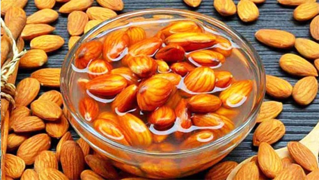 রক্তচাপ থেকে কোলেস্টেরল নিয়ন্ত্রণ—এক মুঠো কাঠবাদামেই সমাধান, যেভাবে খাবেন