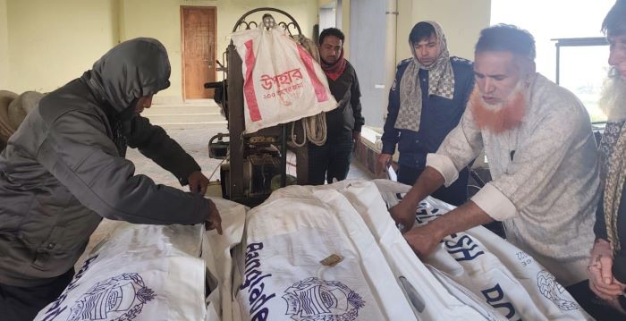 ভাঙ্গায় গভীর রাতে বাসচাপায় প্রাণ গেল ৩ মোটরসাইকেল আরোহীর