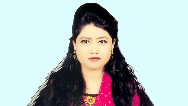 বাসার বাথরুমে পড়ে ছিল নারী প্রভাষকের লাশ, মাথায় আঘাতের চিহ্ন