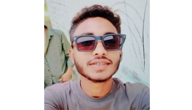 প্রকাশ্যে যুবদল নেতাকে কুপিয়ে হত্যা