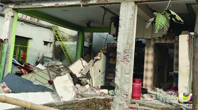 কেরানীগঞ্জের মাদ্রাসা বিস্ফোরণে বড় হামলার পরিকল্পনা ভেস্তে যায়, গ্রেফতার ১৭